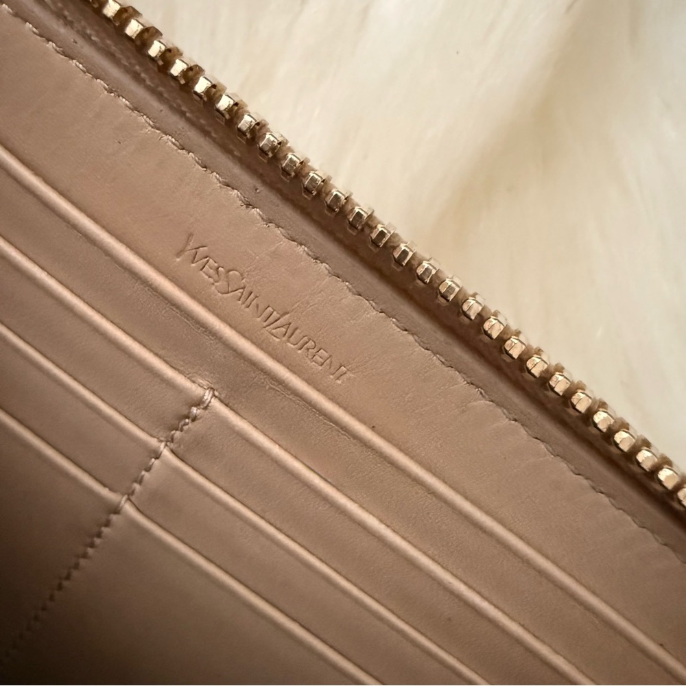 YSL Beige Patent Leather Continental Zip Around Wallet - Picture 6 of 15